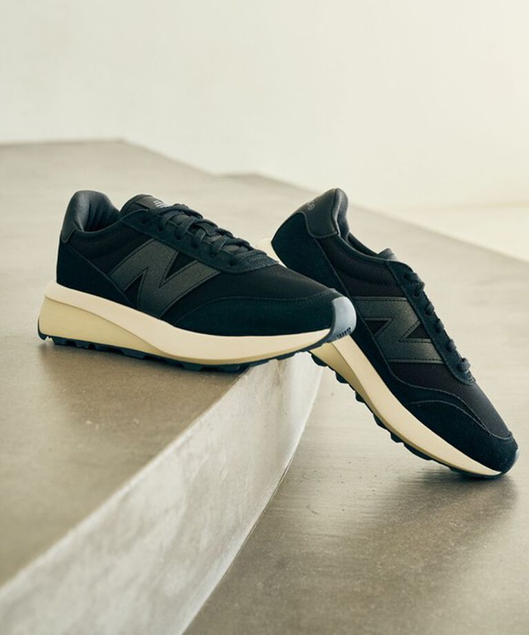 UNITED ARROWS green label relaxing「【別注】＜New Balance＞U370 スニーカー」|スニーカー|BLACK