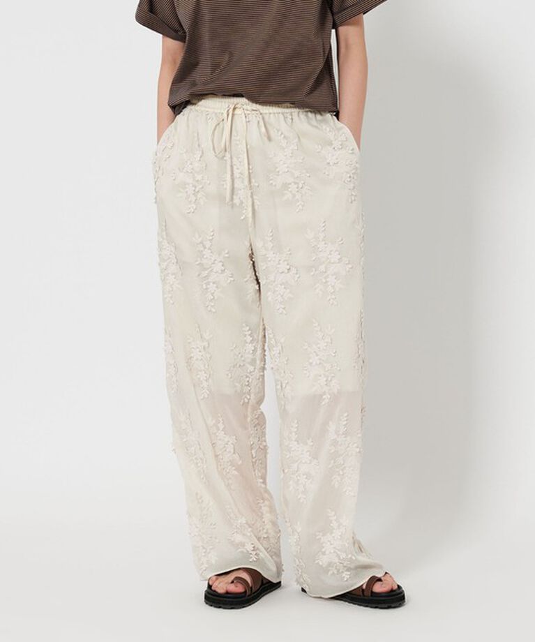 BEAUTY&YOUTH UNITED ARROWS「セルロースナイロン エンブロイダリー パンツ」|チノ|OFF WHITE