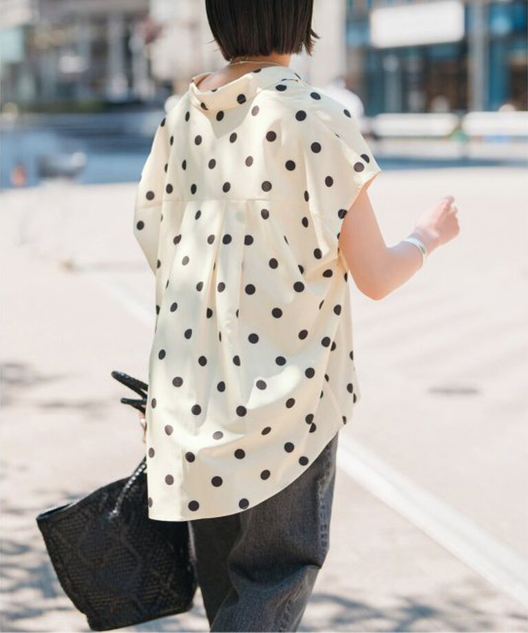 Spick and Span「《WEB限定予約》ドットフレンチスリーブシャツ」|シャツ・ブラウス|