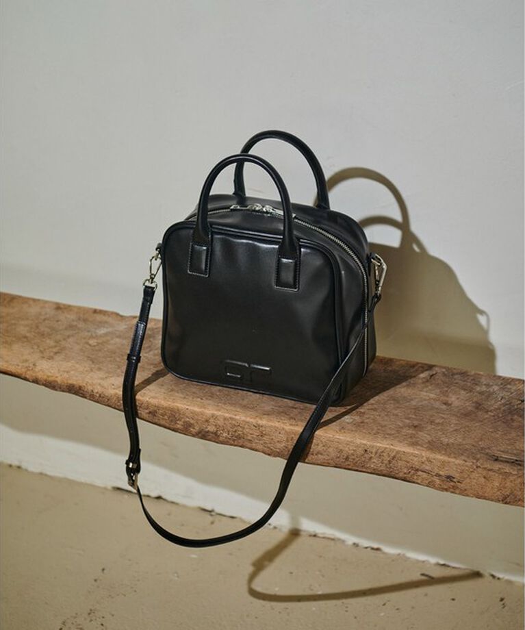 ADAM ET ROPE'「【サステナブル】・【再入荷】ロゴボストンバッグ」|ボストンバッグ|クロメイン
