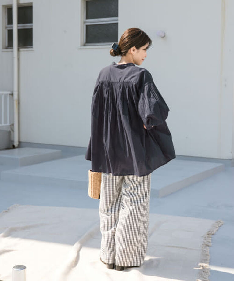 URBAN RESEARCH DOORS「DOORS コットンボイルギャザーブラウス」|シャツ・ブラウス|