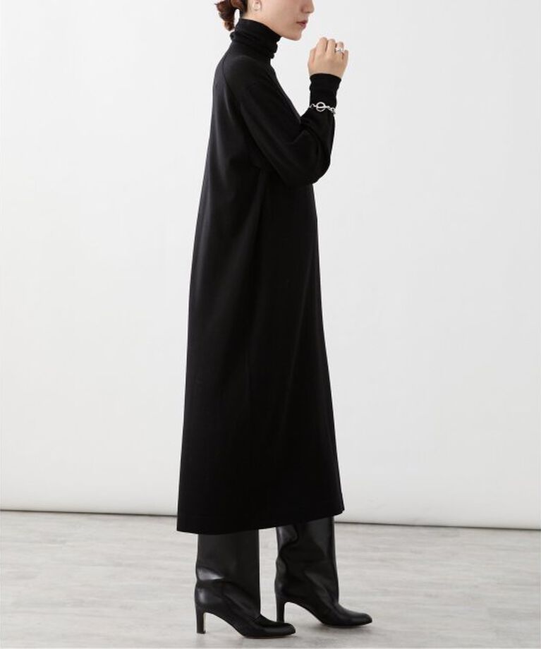 VERMEIL par iena「glowwool ニットタートルワンピース」|ワンピース|ブラック