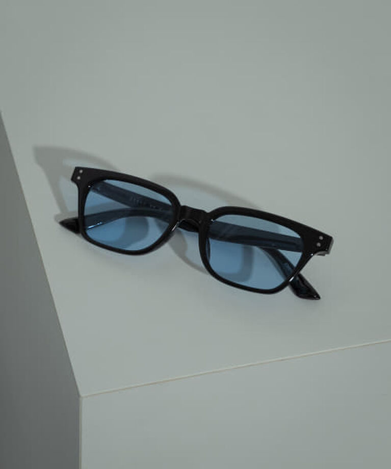 SENSE OF PLACE by URBAN RESEARCH「SENSE OF PLACE スクエアフラットレンズサングラス」|メガネ|BLK×L.BLU