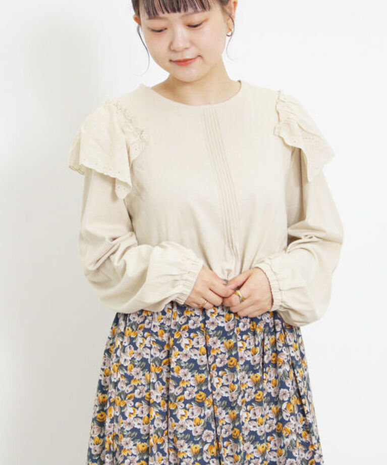 Samansa Mos2「肩ハンカチ刺繍レースカットソー」|Tシャツ・カットソー|