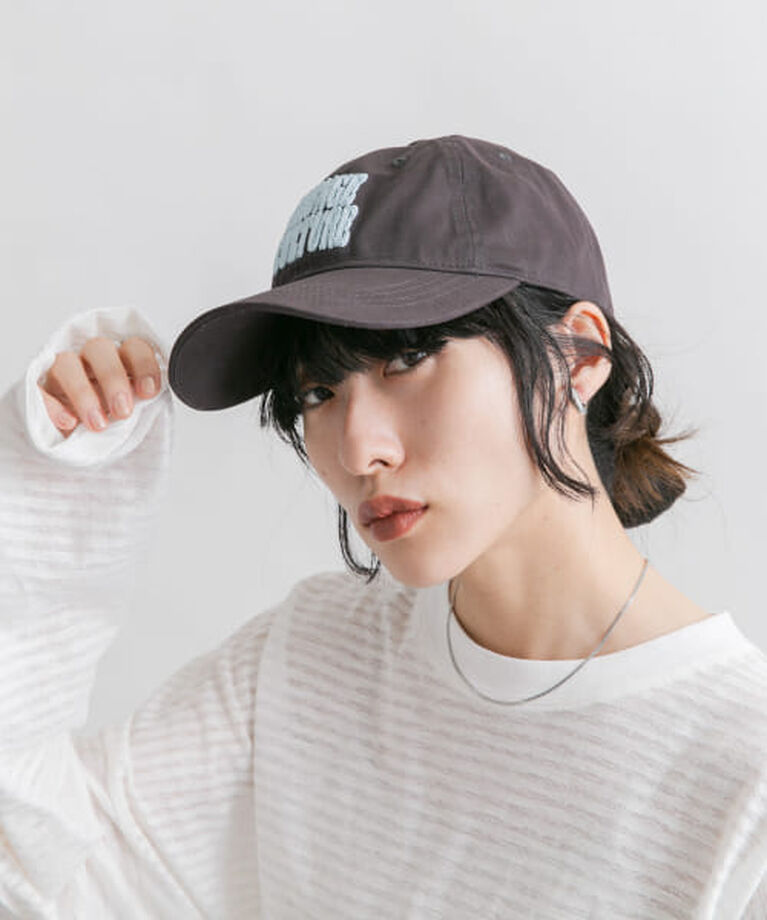  「KBF チェーンステッチエンブロイダリーCAP」|キャップ・キャスケット|