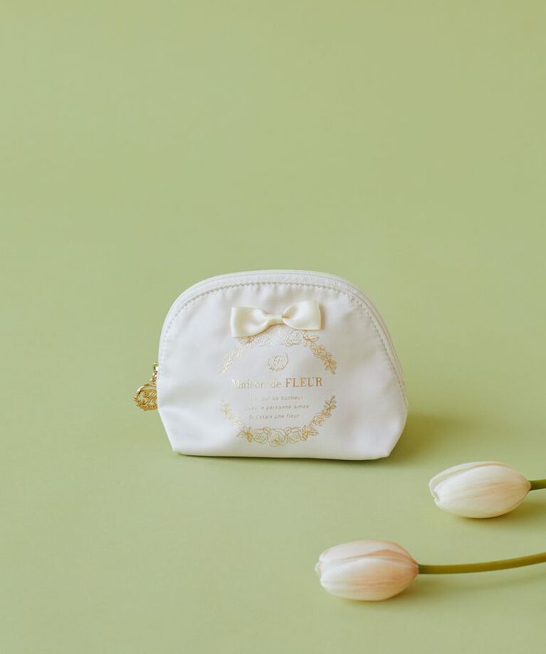 Maison de FLEUR「サテンリボンラウンドポーチ」|ポーチ|アイボリー