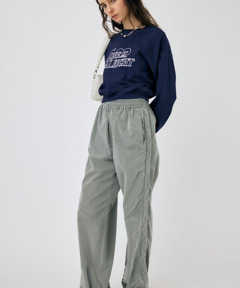 MOUSSY「LETTERED EMBROIDERY プルオーバー」|パーカー|