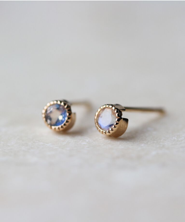  「ロイヤルブルームーンストーン ピアス | K10YG 」|ピアス|