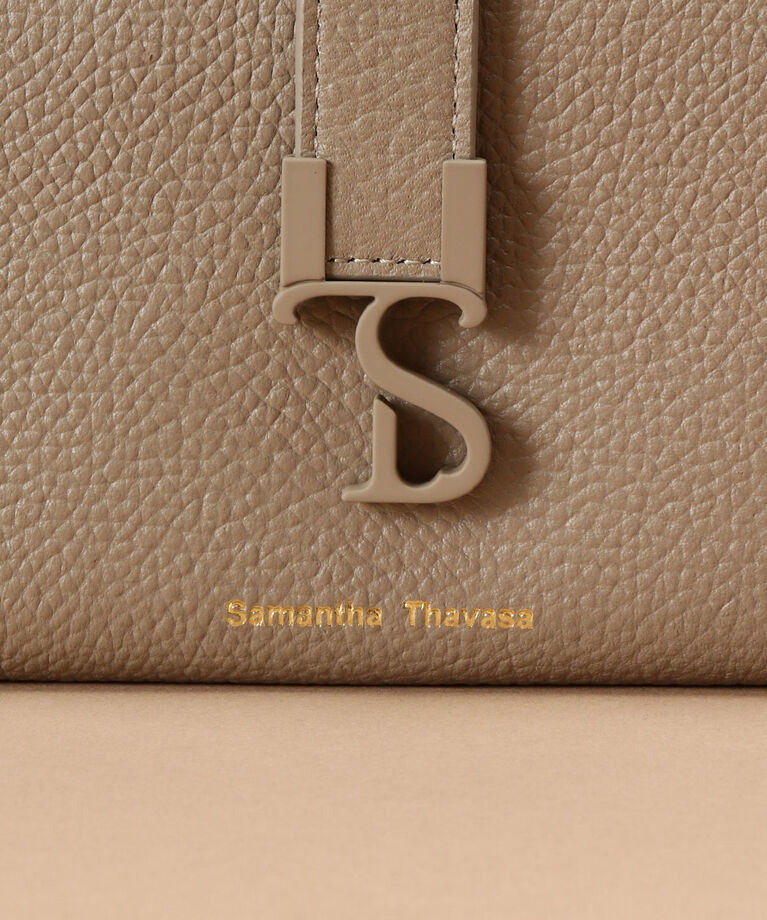 Samantha Thavasa「マットアイコン レザー ブック型長財布」|財布|