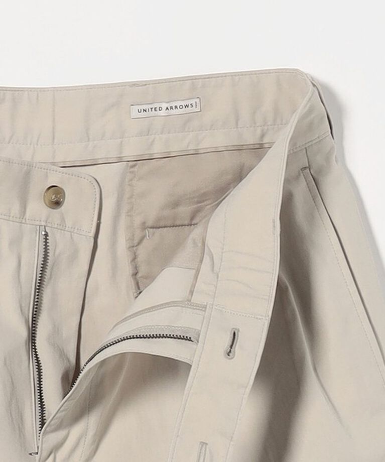 UNITED ARROWS「ツイル ピーチスキン 2プリーツ チノパンツ」|チノ|