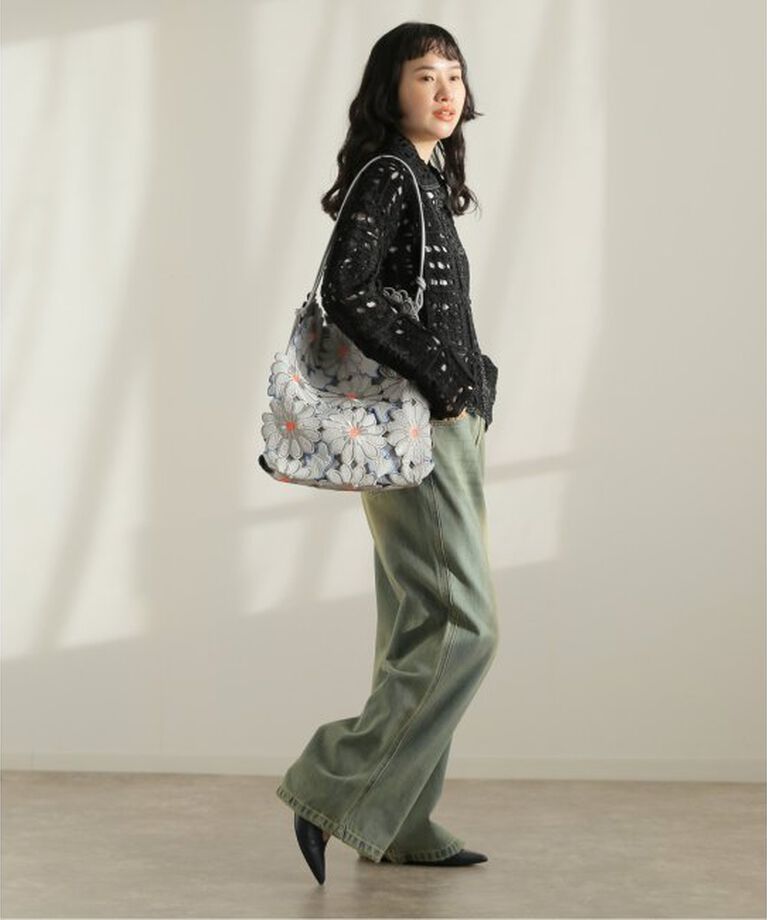JOINT WORKS「HEY! Mrs ROSE/ヘイ！ミセスローズ フラワーシシュウトート　212-140501」|トートバッグ|