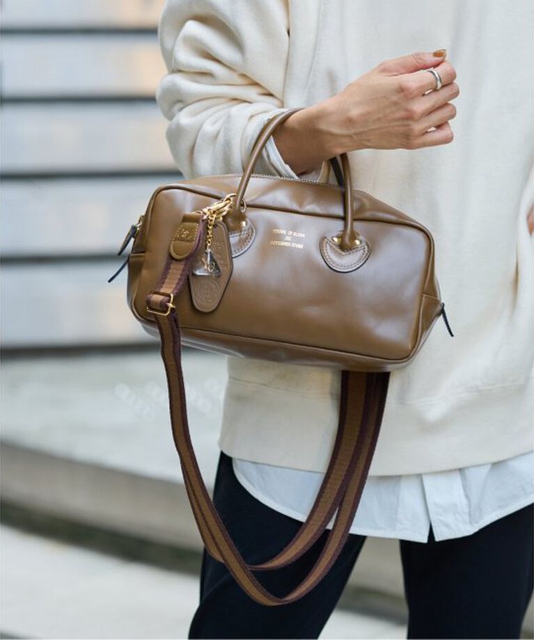 FRAMeWORK「≪追加予約≫YOUNGOLSEN /ヤングアンドオルセン 別注 CHARM WIDE BOTTLE BAG 3」|ショルダー・メッセンジャー|