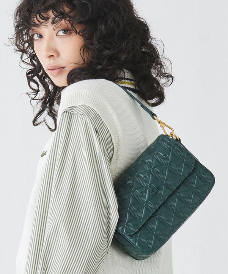 LACOSTE「マヘキ レザーメッセンジャーバッグ / ショルダーバッグ」|ショルダー・メッセンジャー|モスグリーン