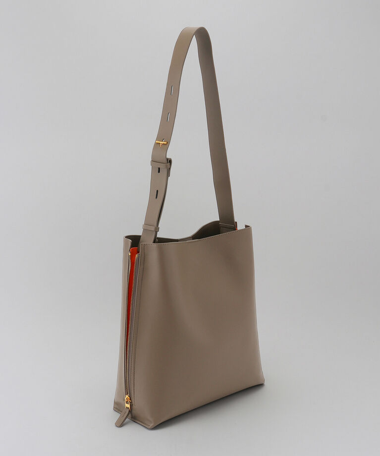 E'POR「【A4対応】【通勤】【E'POR】Y BAG Shoulder Large（サイドジップショルダーバッグ）【WEB限定/一部店舗限」|ショルダー・メッセンジャー|