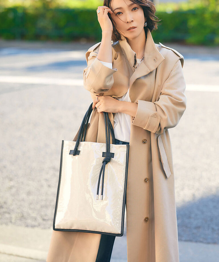 qualite「【エディター高橋志津奈 × qualite】2WAY PCトートバッグ」|トートバッグ|オフホワイト