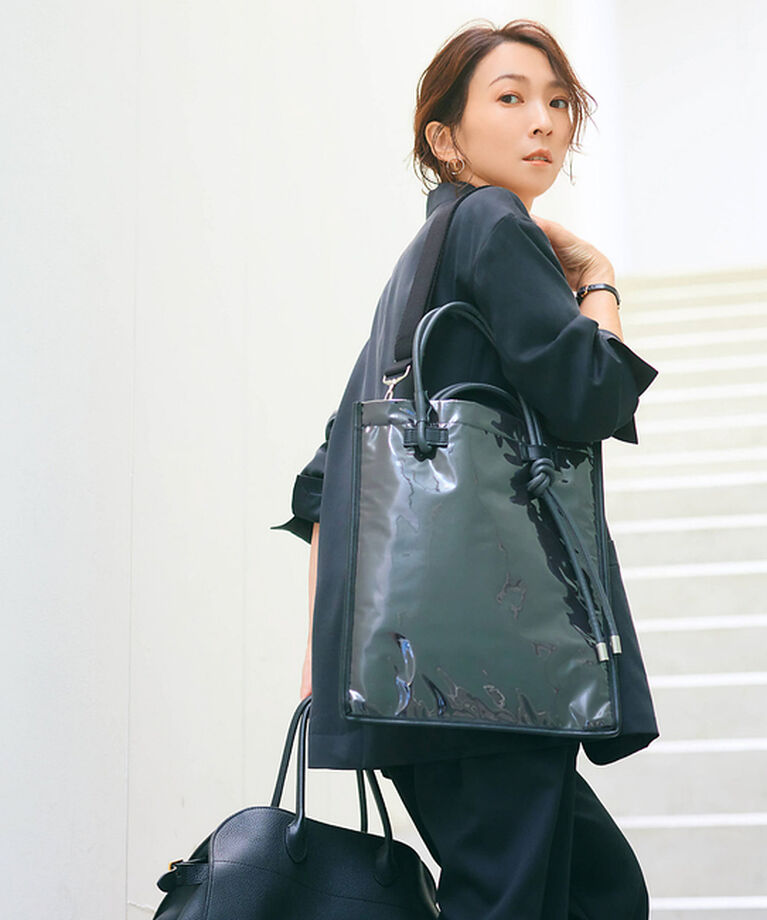 qualite「【エディター高橋志津奈 × qualite】2WAY PCトートバッグ」|トートバッグ|ブラック