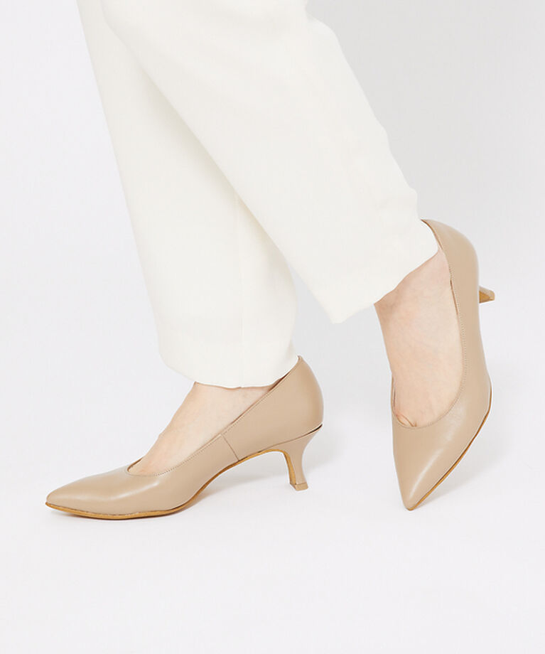 AU BANNISTER「【Fit in PUMPS】プレーンパンプス」|パンプス|