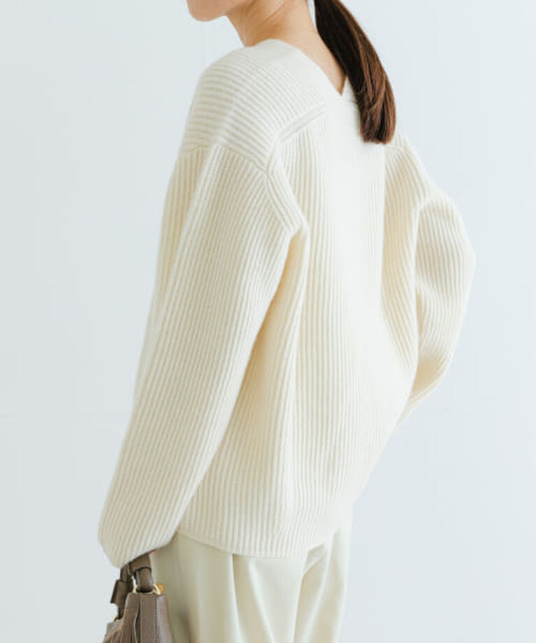 URBAN RESEARCH「UR HAMILTON WOOL 畦Vネックニット」|ニット・セーター|