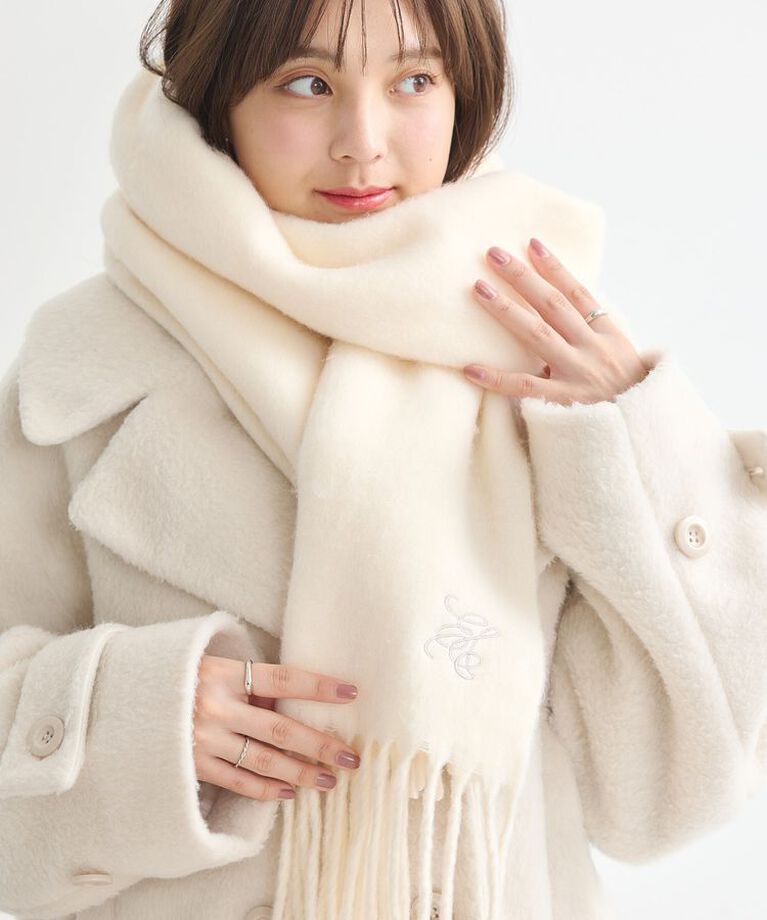 earth music&ecology「ワンポイントロゴ刺繍マフラー」|マフラー|