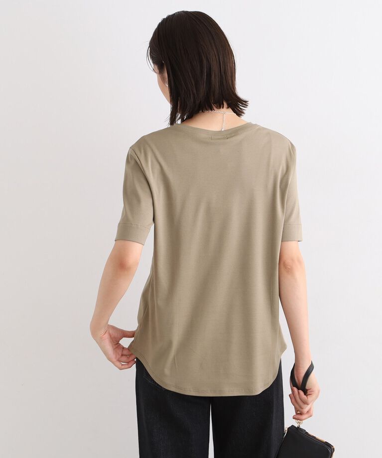 INDIVI「【洗える/コットン100%】裾デザイン大人Tシャツ」|Tシャツ・カットソー|