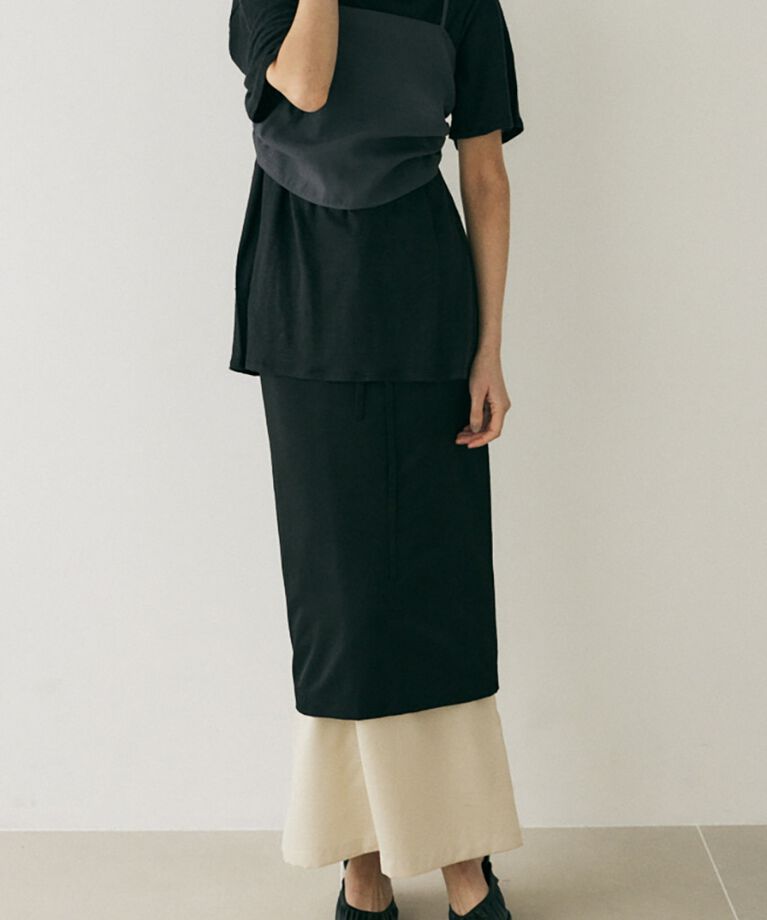 MOUSSY「吸湿､速乾性のある麻のｶｯﾄｿｰと透け感のあるｷｬﾐｿｰﾙの重ね着 」|Tシャツ・カットソー|