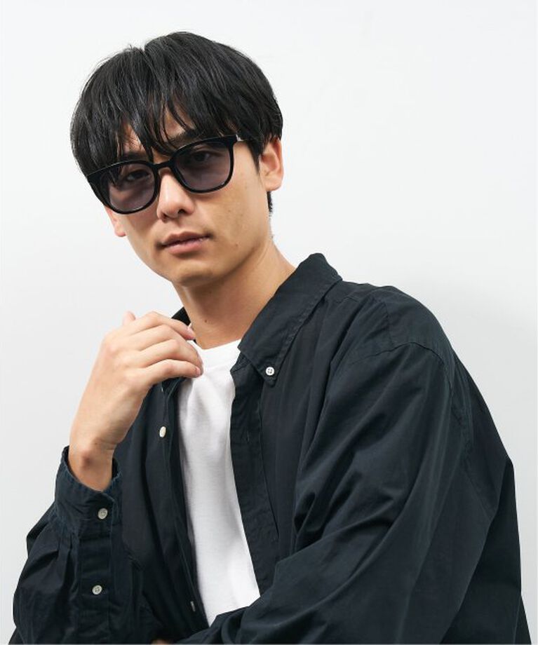  「【WEB限定】ウェリントン型 サングラス | 軽量 カラーレンズ トレンド 紫外線対策 UVカット 大きめサイズ」|サングラス|