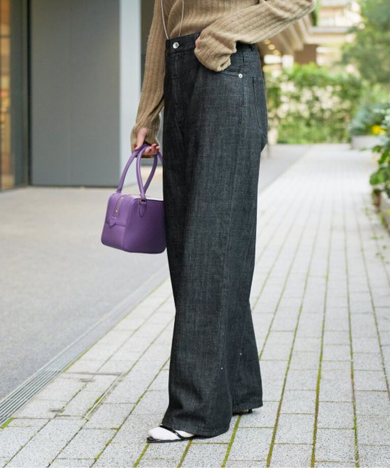 IENA LA BOUCLE「IENA LA BOUCLE ストレートカラーデニムパンツ」|デニム|