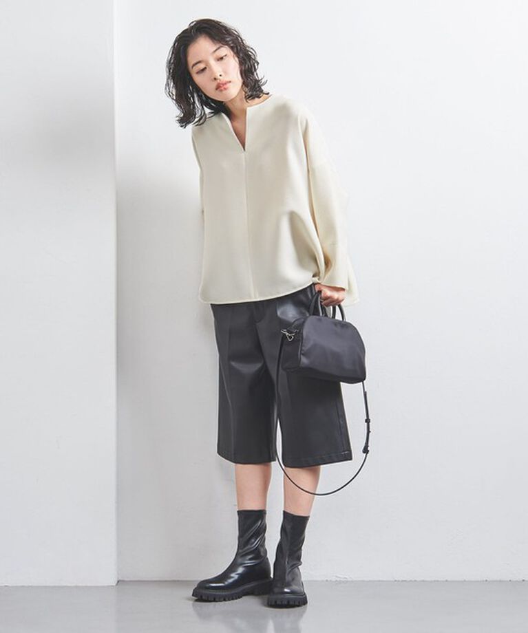 UNITED ARROWS「COMFY スリットノーカラー プルオーバー」|シャツ・ブラウス|
