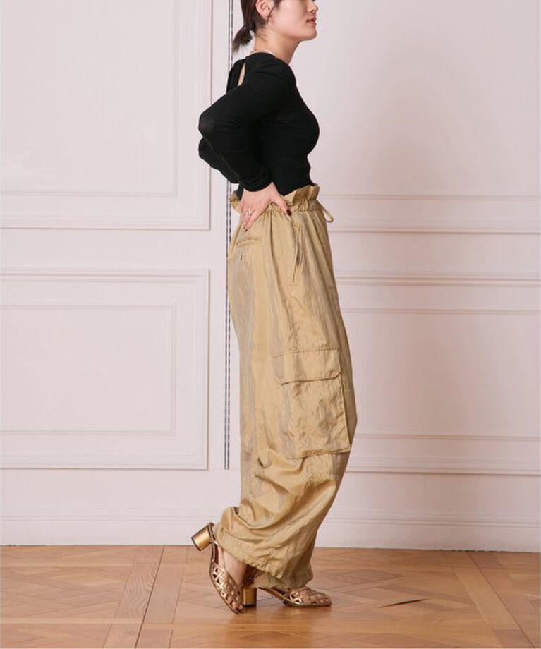 IENA LA BOUCLE「IENA LA BOUCLE ナイロンシルクライトタフタカーゴパンツ」|カーゴ|