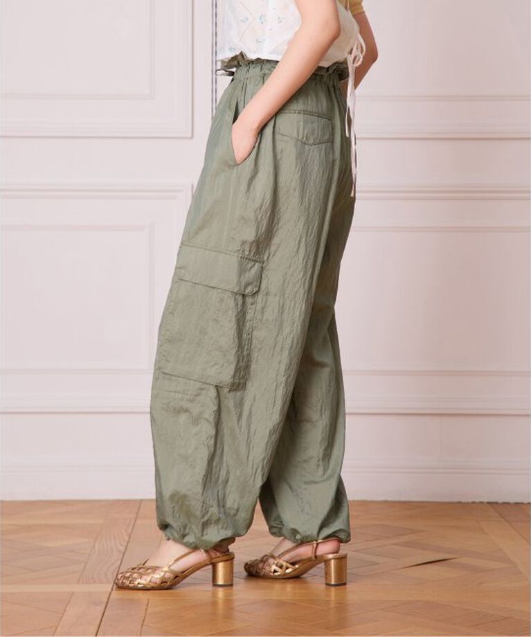 IENA LA BOUCLE「IENA LA BOUCLE ナイロンシルクライトタフタカーゴパンツ」|カーゴ|
