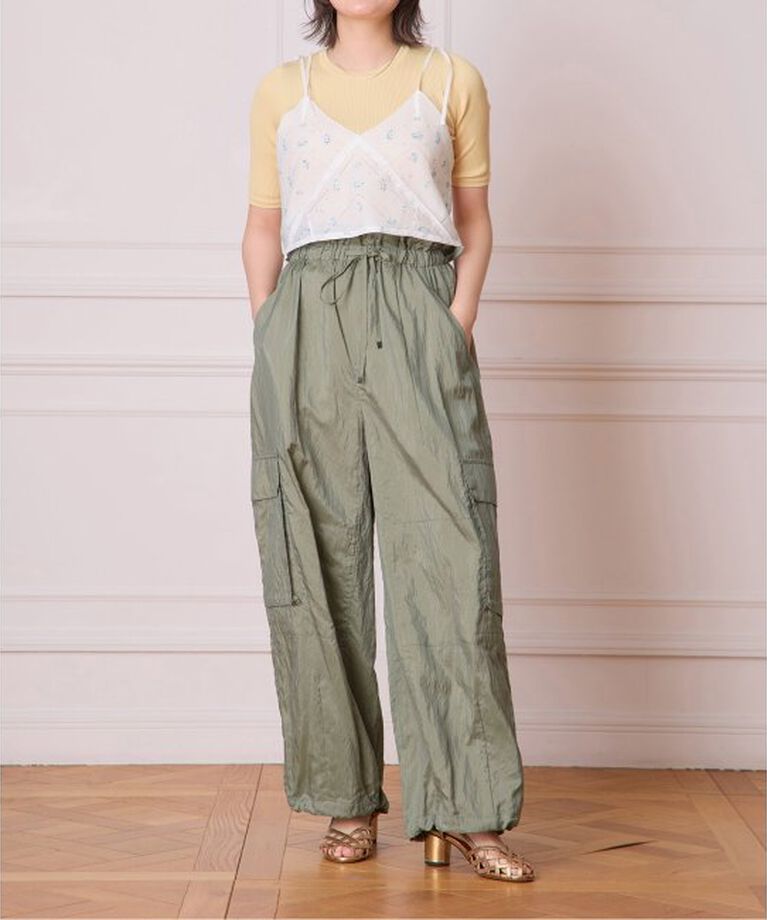 IENA LA BOUCLE「IENA LA BOUCLE ナイロンシルクライトタフタカーゴパンツ」|カーゴ|