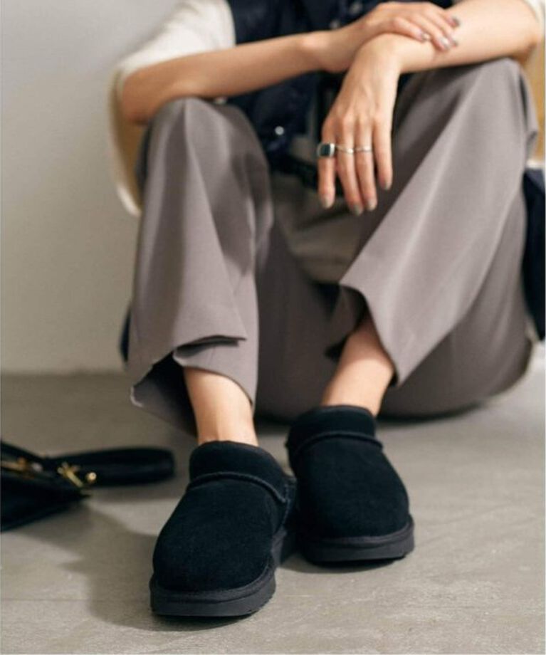 FRAMeWORK「≪追加≫UGG/アグ CLASSIC SLIPPER2」|スリッポン|
