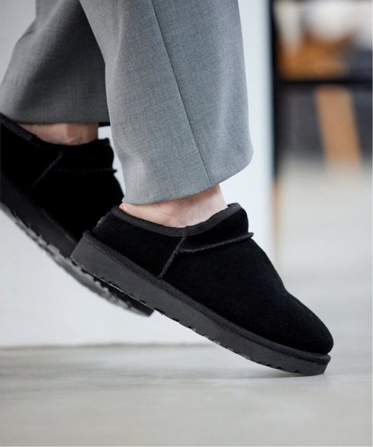 FRAMeWORK「≪追加≫UGG/アグ CLASSIC SLIPPER2」|スリッポン|