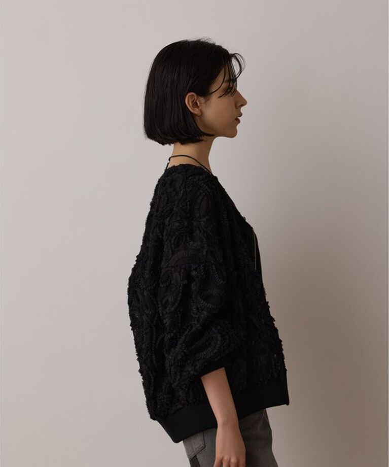 GRACE CONTINENTAL「テープ刺繍Vネックブルゾン」|ブルゾン・スタジャン|