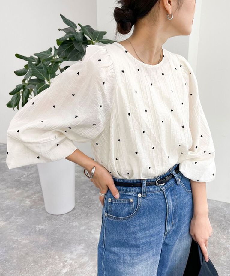 fredy emue「【WEB限定デザインあり】刺繍袖ボリュームブラウス」|シャツ・ブラウス|