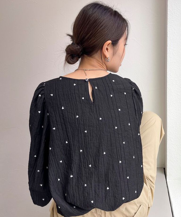 fredy emue「【WEB限定デザインあり】刺繍袖ボリュームブラウス」|シャツ・ブラウス|