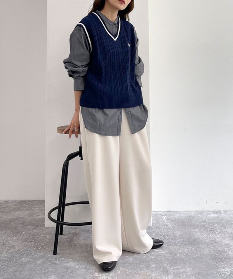fredy emue「FR刺繍柄編みニットベスト」|ベスト・ジレ|
