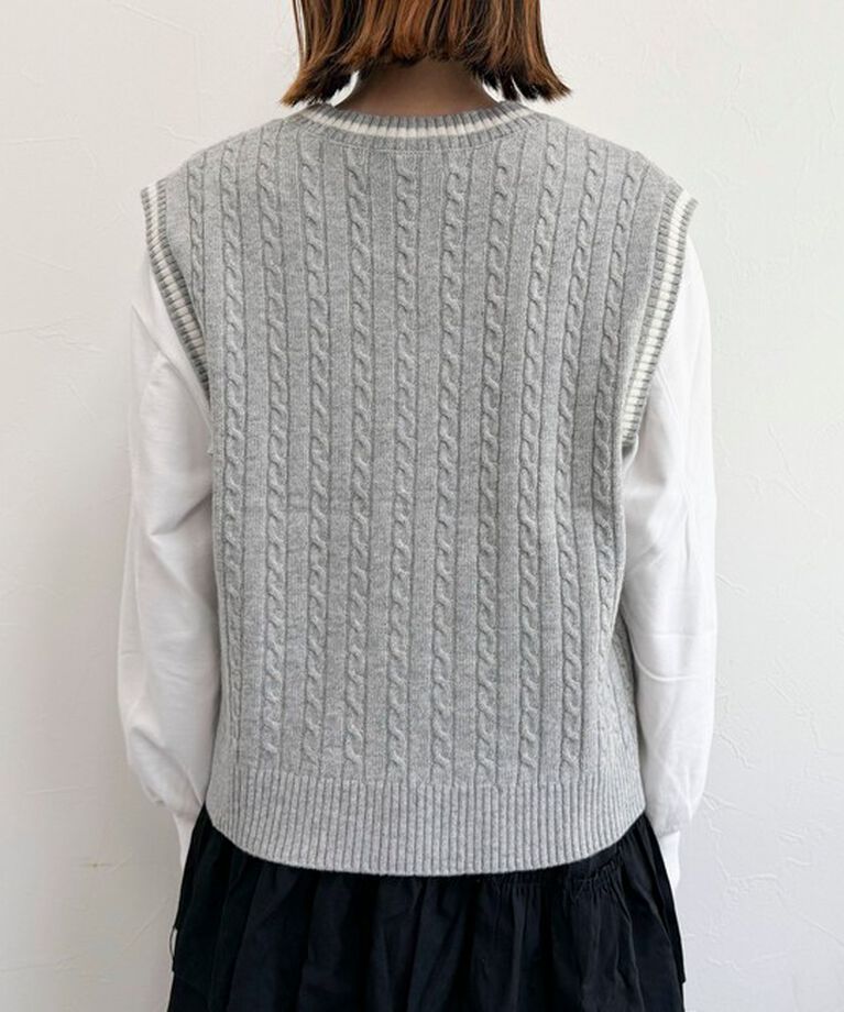 fredy emue「FR刺繍柄編みニットベスト」|ベスト・ジレ|