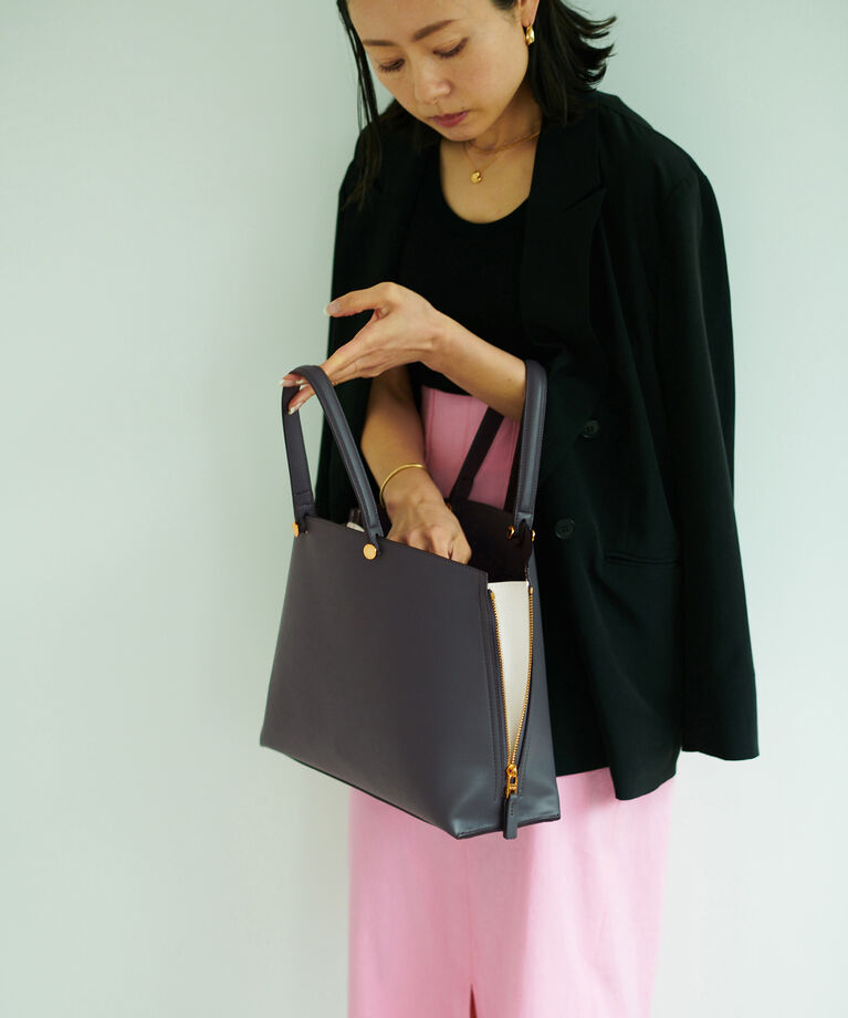 E'POR「【新色追加】【E'POR】Y BAG Medium」|ハンドバッグ|チャコール(06)
