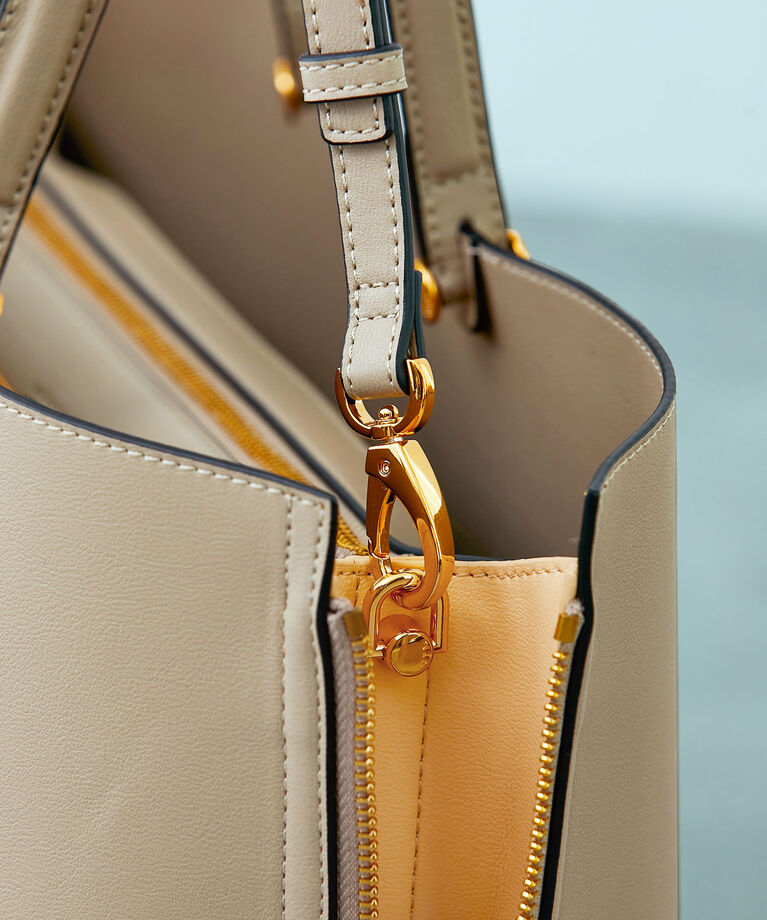 E'POR「【新色追加】【E'POR】Y BAG Medium」|ハンドバッグ|
