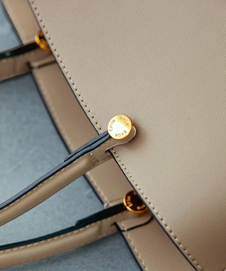 E'POR「【新色追加】【E'POR】Y BAG Medium」|ハンドバッグ|
