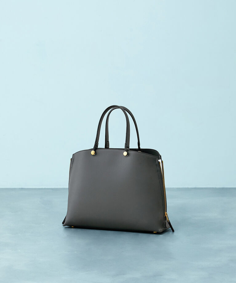E'POR「【新色追加】【E'POR】Y BAG Medium」|ハンドバッグ|