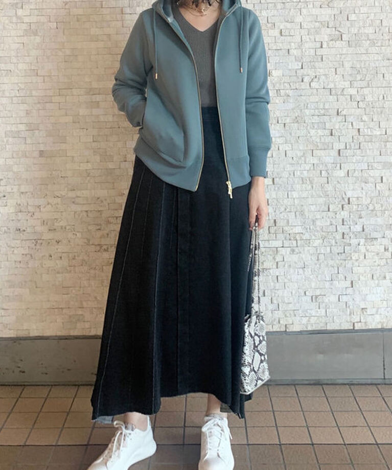  「【WEB限定/累計販売9000枚突破】スポンジダンボールZIPパーカーカットソー」|パーカー|