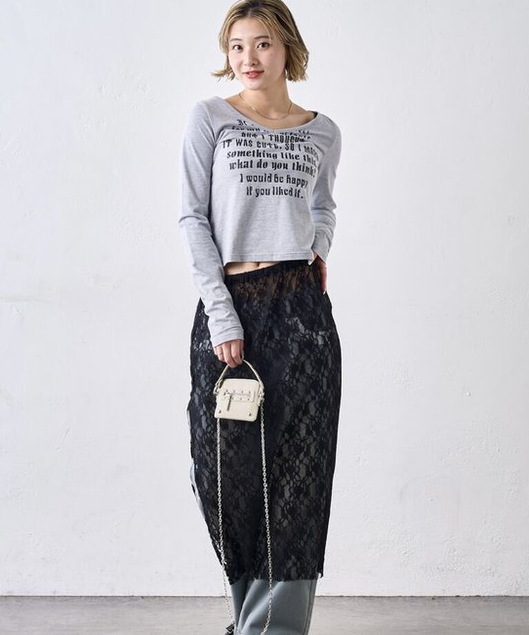 「メッセージVネックトップス」|Tシャツ・カットソー|