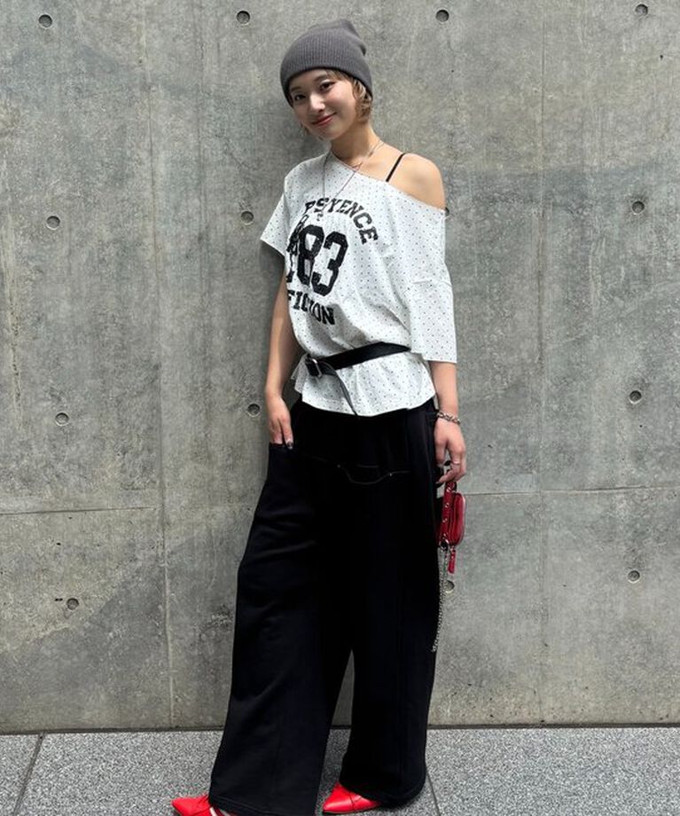  「【新色ドット柄登場】(一部予約)エリオットオフショルTEE」|Tシャツ・カットソー|