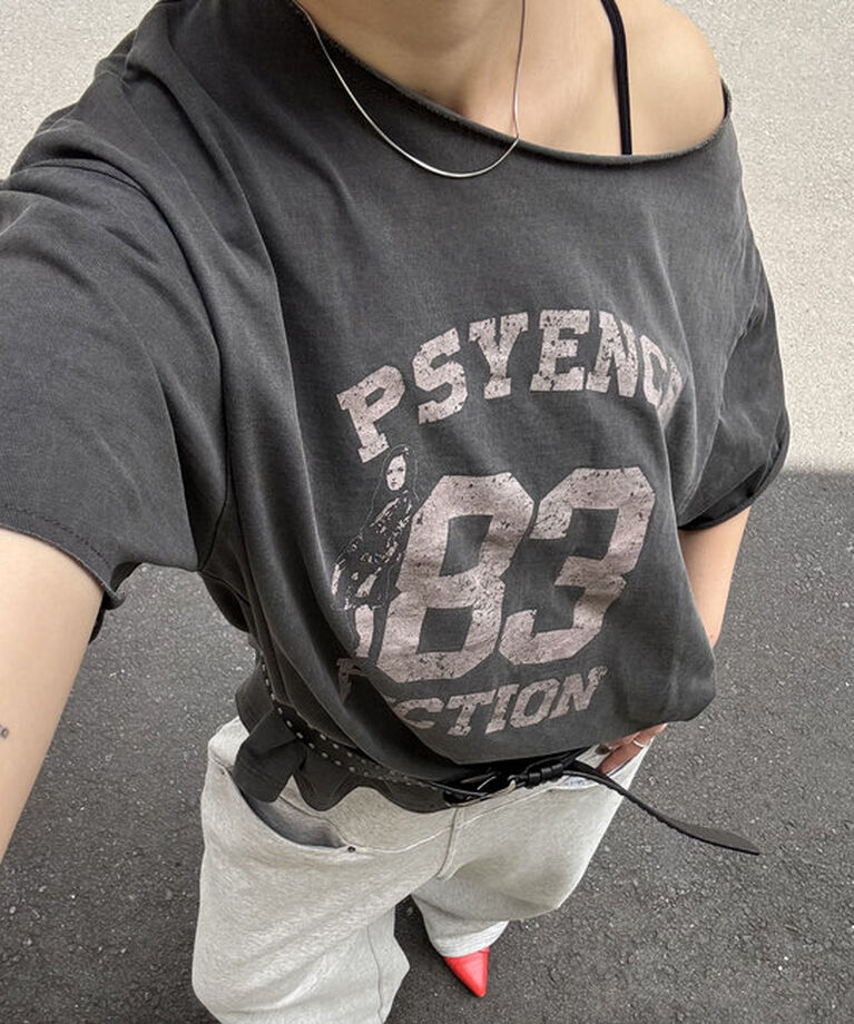 「【新色ドット柄登場】(一部予約)エリオットオフショルTEE」|Tシャツ・カットソー|チャコールグレー