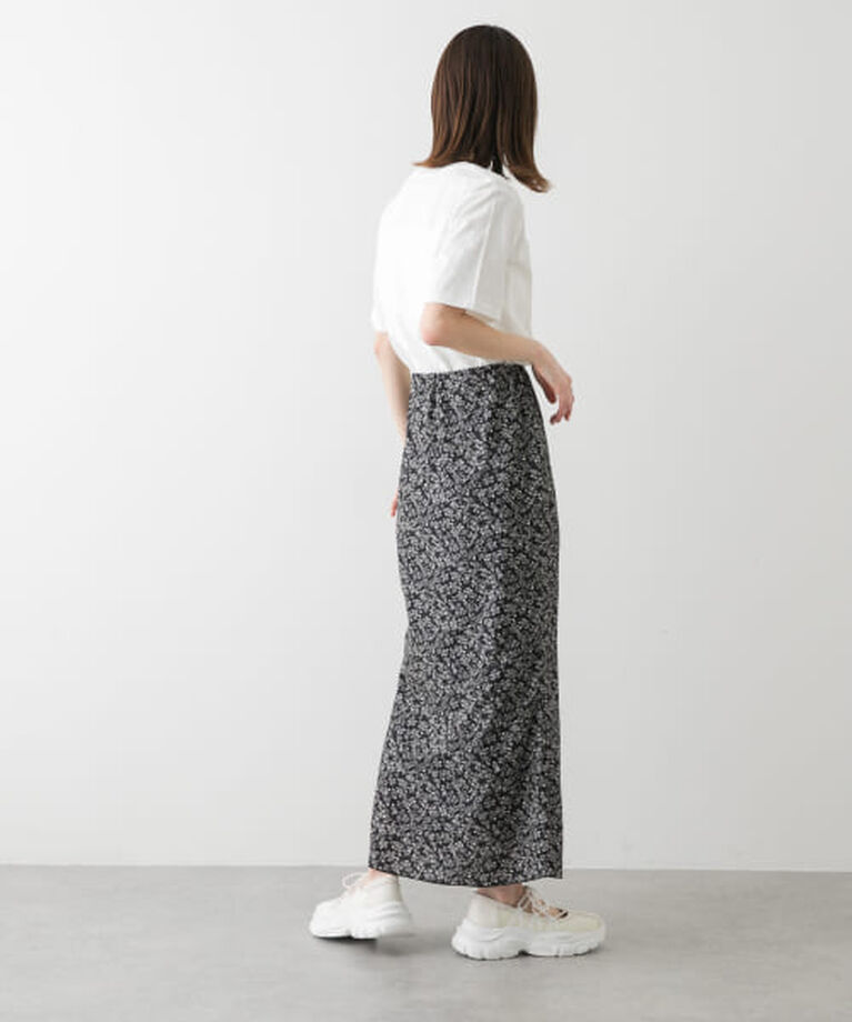 SENSE OF PLACE by URBAN RESEARCH「SENSE OF PLACE 『一部WEB限定カラー』グラフィックTシャツ(半袖)」|Tシャツ・カットソー|