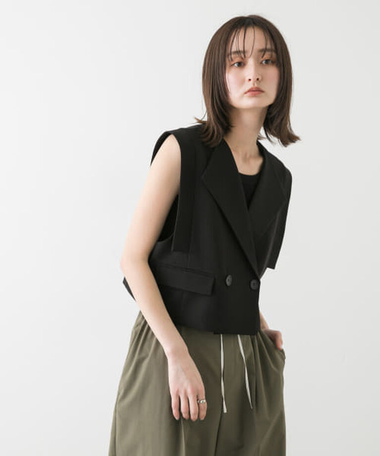 SENSE OF PLACE by URBAN RESEARCH「SENSE OF PLACE テーラードクロップドジレ」|ベスト・ジレ|