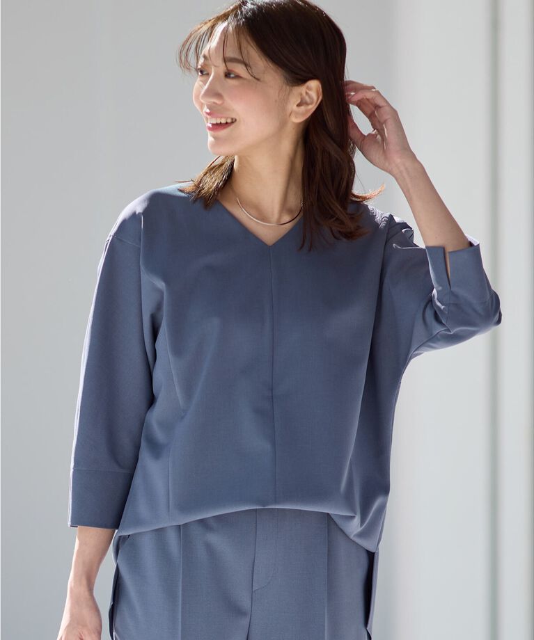 Reflect「【接触冷感／マシンウォッシュ可／セットアップ可能】ドルマンスリーブVネックブラウス」|シャツ・ブラウス|