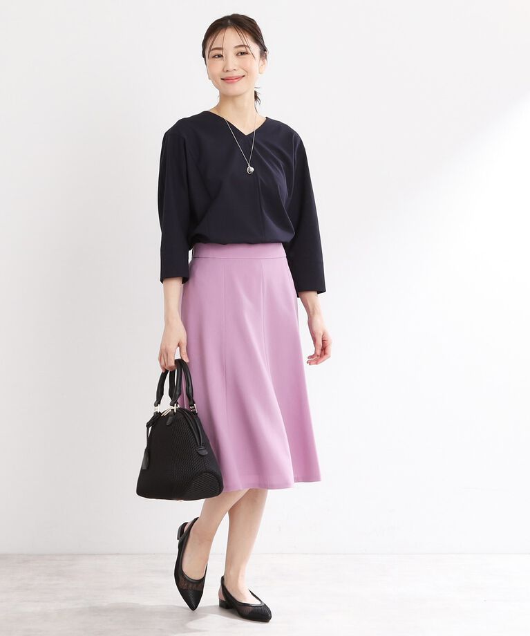 Reflect「【接触冷感／マシンウォッシュ可／セットアップ可能】ドルマンスリーブVネックブラウス」|シャツ・ブラウス|